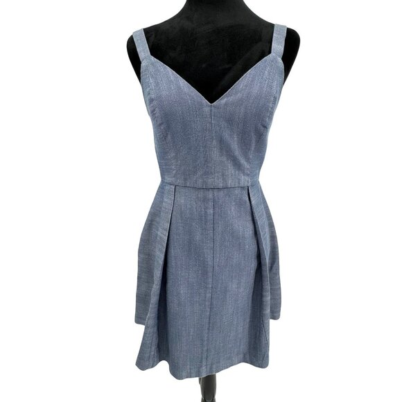 BCBGeneration Chambray Mini Dress Womens Blue Sleeveless Size S Old Money V Neck - Picture 1 of 6